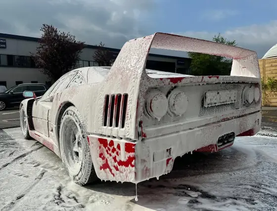 Ferrari F40 — photo 2 de la réalisation
