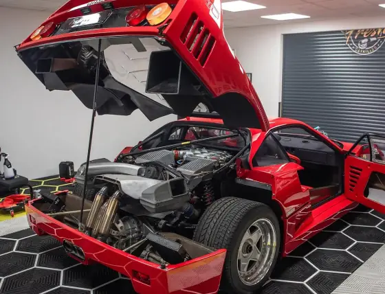 Ferrari F40 — photo 6 de la réalisation