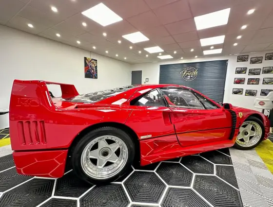 Ferrari F40 — photo 9 de la réalisation