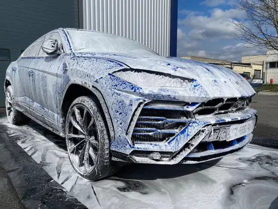 Lamborghini Urus — photo 2 de la réalisation