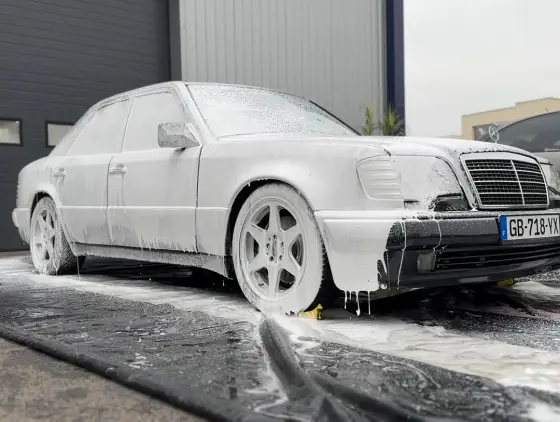 Mercedes-Benz 500 E — photo 2 de la réalisation