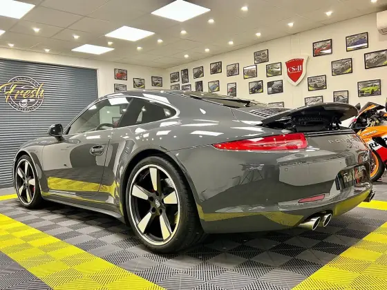 Porsche 911 50e Anniversaire — photo 9 de la réalisation
