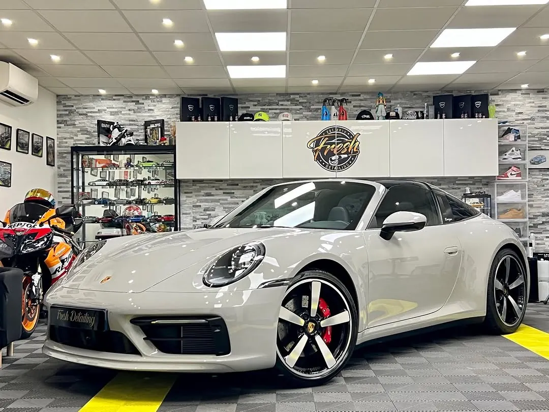 Porsche 911 992 Cabriolet après passage à l'atelier Fresh Detailing 95