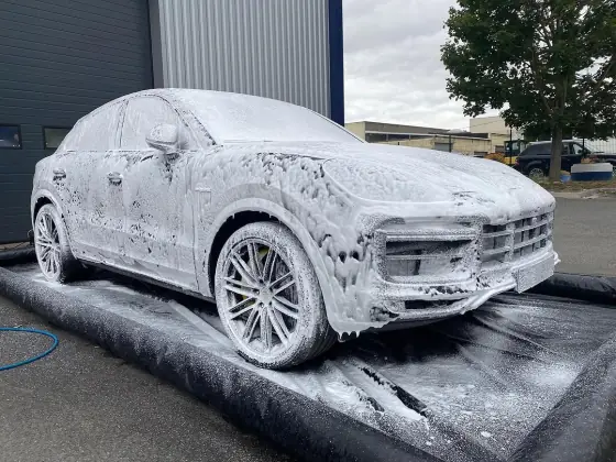 Porsche Cayenne — photo 2 de la réalisation